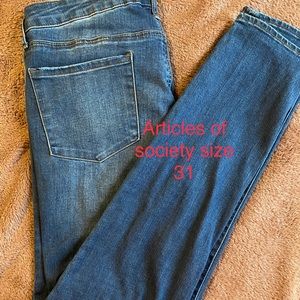 Womens skinny jeans